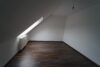 // Dachgeschosswohnung mit EBK in Altlindenau // sofort frei - Zimmer