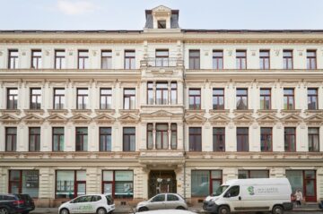 // nur 3 Minuten zur Oper * sehr zentrale ETW mit Balkon und EBK //, 04103 Leipzig, Etagenwohnung