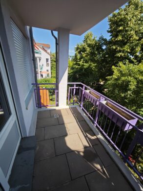 schöne 2-Raum Wohnung mit EBK, Balkon und Stellplatz * sofort frei!, 04178 Leipzig, Etagenwohnung