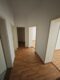 * 2 Zimmer mit Laminat, Balkon und Einbauküche - frei ab sofort * - Flur