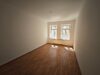 * 2 Zimmer mit Laminat, Balkon und Einbauküche - frei ab sofort * - Zimmer