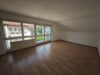 // leerstehende 3- Zimmer ETW mit Balkon und TG-Stellplatz // - Wohnzimmer