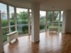 * 2- Zimmer Wohnung mit Terrasse in ruhiger Umgebung * ab 01.10.25 - Wohnzimmer