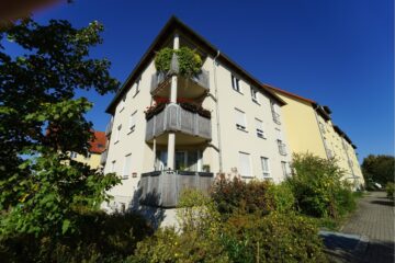 sehr moderne 2-Raum Wohnung mit Balkon, Stellplatz und EBK / sofort frei, 04435 Schkeuditz, Etagenwohnung