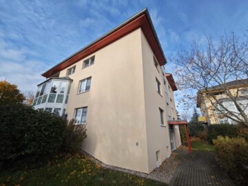 * 2- Zimmer mit Stellplatz  in ruhiger Umgebung * sofort möglich, 06686 Lützen, Etagenwohnung