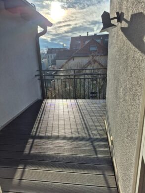 // 2- Zimmer Dachgeschoss-Maisonette mit EBK, Balkon und TG-Stellplatz // frei ab sofort, 04249 Leipzig, Maisonettewohnung