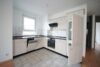 schöne 2-Raum Wohnung mit EBK, Balkon und Stellplatz * ab 01/2026 - Küche