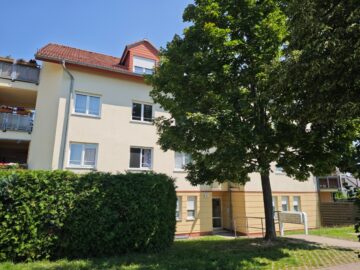 // bezugsfreie 2-Raum Wohnung mit Terrasse und TG-Stellplatz //, 04178 Leipzig, Erdgeschosswohnung
