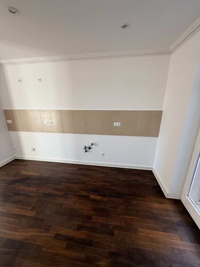// 2-Raum Wohnung mit Balkon in Schleußig // frei ab 01.06.2026 - Photo 3
