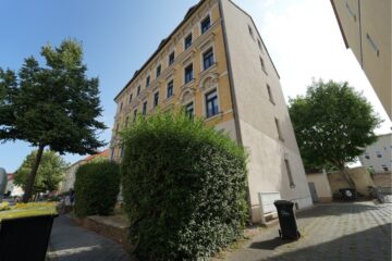 // 3 Minuten zum Cospudener See * 2- Raum Wohnung mit EBK // ab 01.07., 04416 Markkleeberg, Dachgeschosswohnung