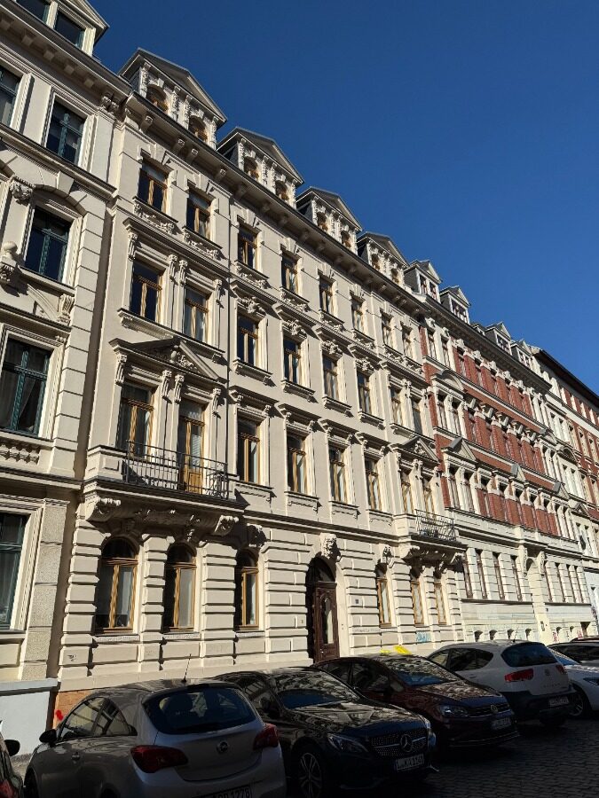 / 3- Zimmer Wohnung mit Balkon in beliebter Lage / frei ab 01.06.2026 - Photo 2