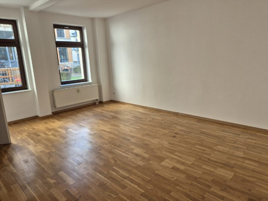 / 1-Raum Wohnung mit EBK im Hinterhaus / frei ab sofort - Photo 2