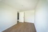 Käuferprovisionsfrei // 2-Raum ETW mit EBK, Balkon und TG-Stellplatz // - Schlafzimmer