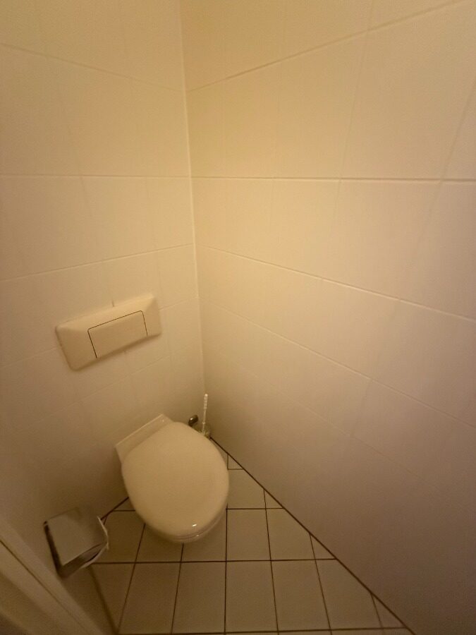 II 2- Raum Wohnung mit EBK und zwei Balkonen * frei ab sofort II - Photo 4