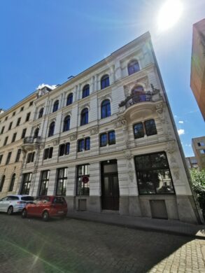II möblierte 2- Raum Maisonette mit EBK und Balkon * frei ab sofort II, 04103 Leipzig, Dachgeschosswohnung