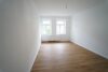 * provisionsfrei * alles neu! // vermietete 2-Zimmer ETW mit Balkon // - Zimmer